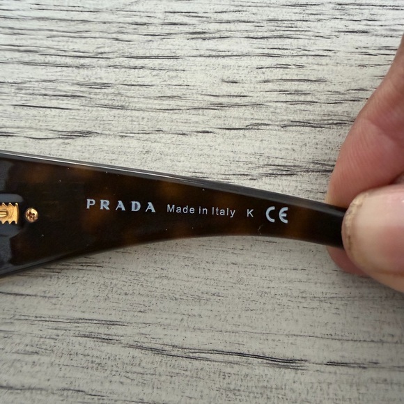 Authentic Prada SPR22M Sunglasses - Brown Gradient Lenses - Picture 5 of 5
